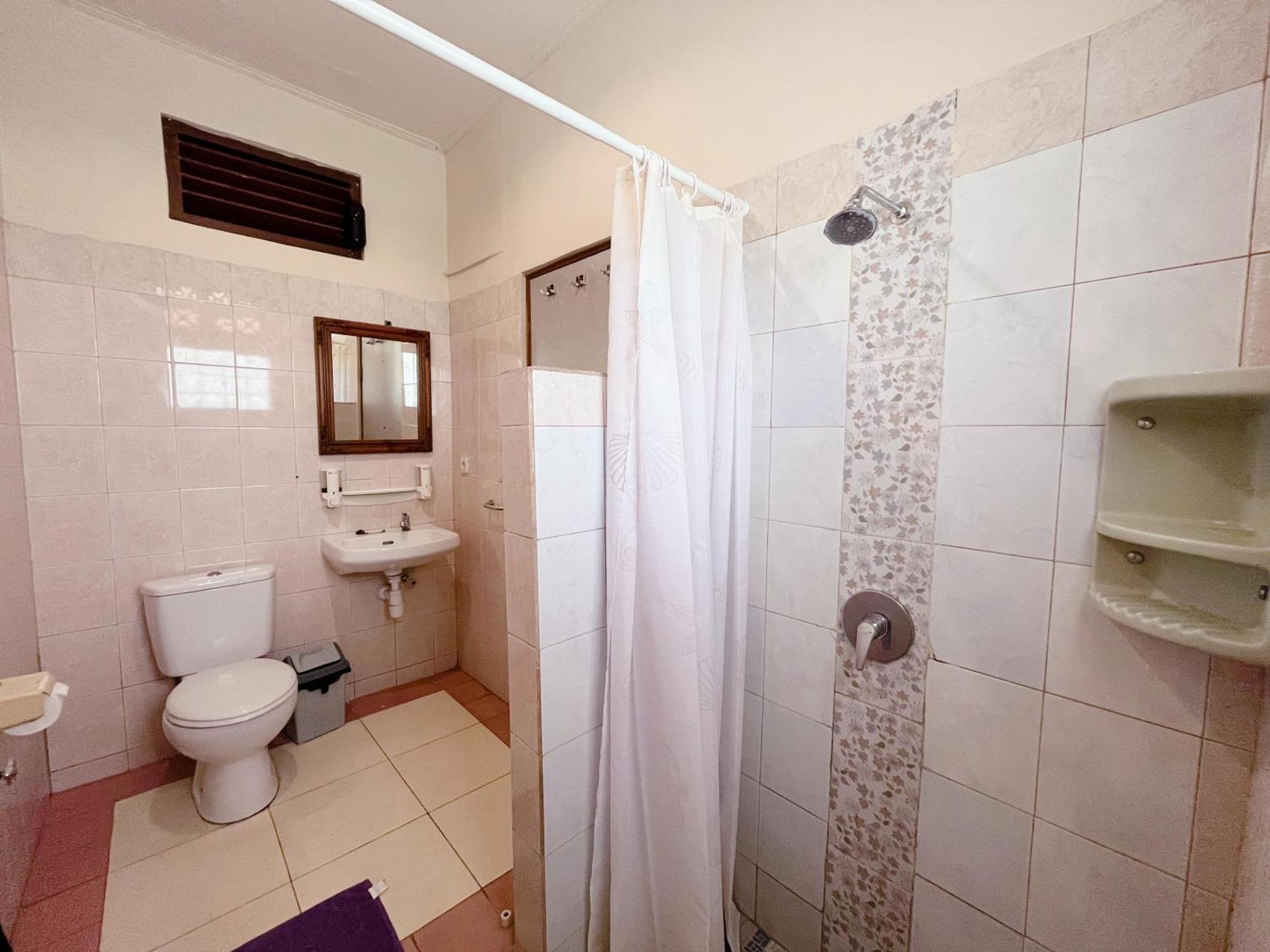 Agung'S Annex Homestay サヌール 外观 照片